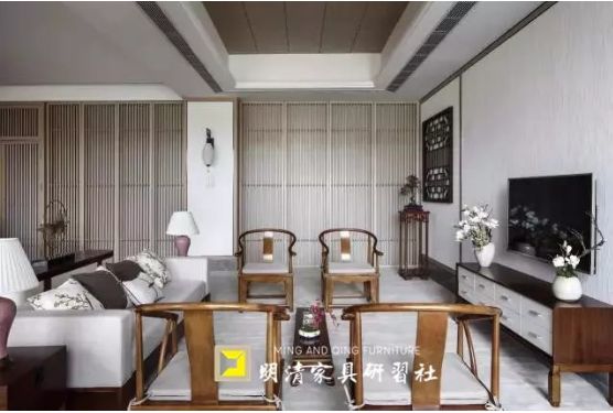 尋一件古典家具，把日子過成詩